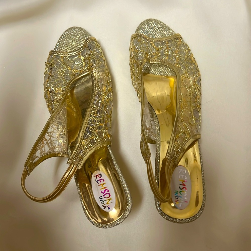 Indian Pakistani sandals golden party collection #384